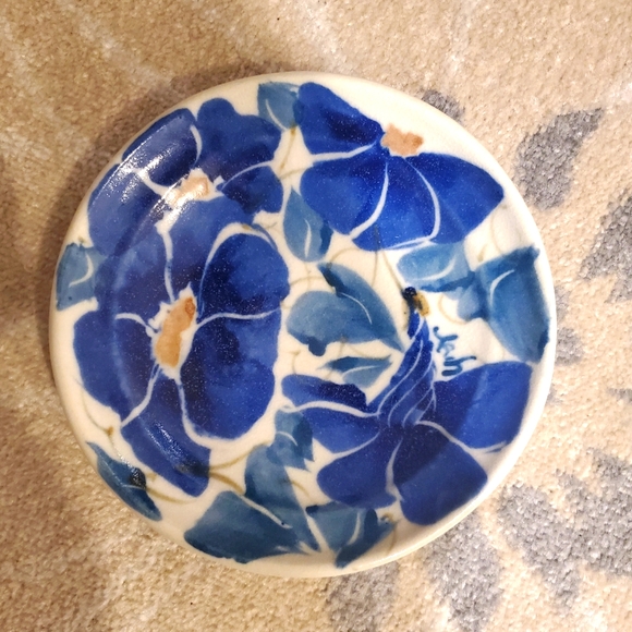 Chatham Pottery  Salad Plate 8 in. - Picture 1 of 9